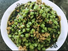 榄菜豆角肉末-唐伯虎新派湘菜馆(石夏时代广场店)