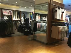 -三福时尚(三峡广场华夏银座店)