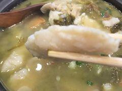 -周鱼小馆石锅酸菜鱼(活力汇店)