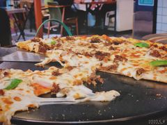 韩式烤牛肉披萨-机器人火炉披萨(爱琴海店)
