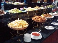 自助取餐区-富力希尔顿酒店·地阔自助餐厅