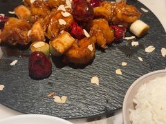 -初蓉丨遇见新川菜(亲贤街荣耀店)