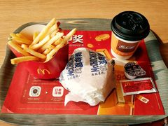 -麦当劳(百荣世贸商城店)