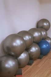 -馨媛瑜伽普拉提