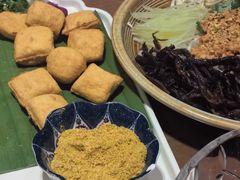 -金孔雀德宏傣味餐馆(魏公村店)