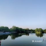 里头其实很大，走的话其实要花很多时间走也不一定能走完