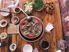 -阿婆情腊排骨火锅(金虹路店)