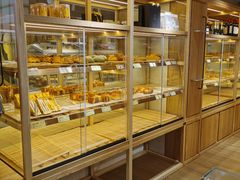 面包甜点陈列柜-匠造烘焙(联洋店)