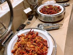 -荣誉国际酒店-云顶旋转餐厅