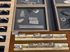 -十八字金·银饰·拼豆·开蚌DIY(魏公芳华里店)