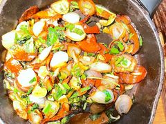 -云海肴·汽锅鸡·云南菜(天山百盛优客店)