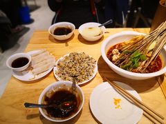 特色臊子蛋炒饭-嘉州叶婆婆钵钵鸡(建设路店)