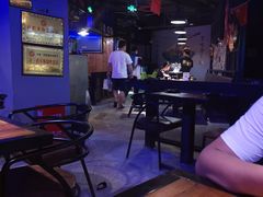 -炭火功夫烤鱼·小龙虾音乐餐吧(新风街店)