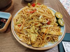 马来炒面-马来西亚肉骨茶汤·招牌螃蟹·烧鸡·呷喱吧吧(海上世界店)