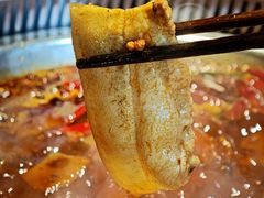 -城墙拐拐火锅(三峡广场黑金冠店)