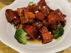 -小镇大厨新概念复合中餐厅(万达广场大连高新店)