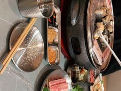 -围炉肉舍丹东海鲜烤肉·烤活鳗(步行街店)