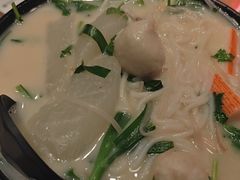-肥汁米蘭香港米线(定西路店)