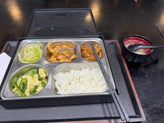 -上德宝骏宝马5S店