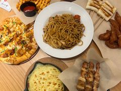 -必胜客(WOW昙华林店)