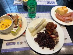 -济南蓝海御华大饭店·蓝钻国际美食自助百汇(山东书城店)