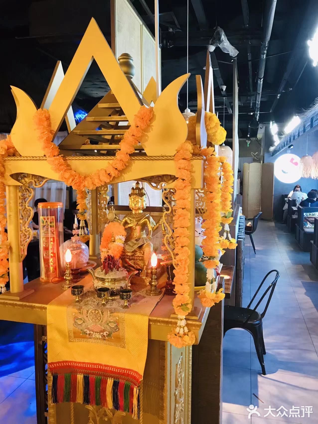 环境：这家开在人广闹市区的分店来了很多次了