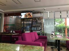 -蜂鸟快修喷漆钣喷汽修旗舰工厂(军工路店)