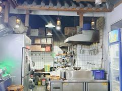 -秦云老太婆摊摊面(长嘉汇两江峯店)