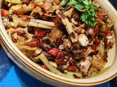干锅牛蛙-辛香汇(大华第一坊店)