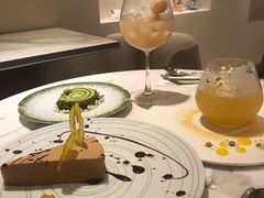 -théATRE 茶聚场(王府中環店)