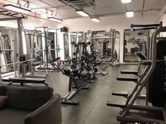 器械区-YCHL Studios健身工作室(市二宫店)