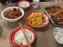-老三样·旧食新味(绿地店)