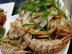 -覃记海鲜美食餐厅