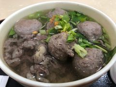 -飞厦老二手槌牛肉丸店