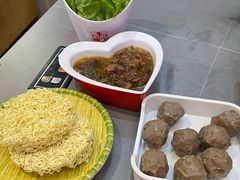 -官塘陈记鱼生·潮汕砂锅粥·牛肉火锅(潮枫路总店)