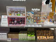 -泡泡玛特POPMART(柏威年购物中心店)
