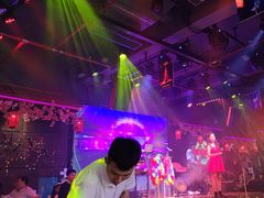 -喜鹊音乐酒馆(西街店)