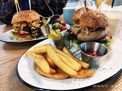 -HELLO 27 意面·沙拉·帕尼尼