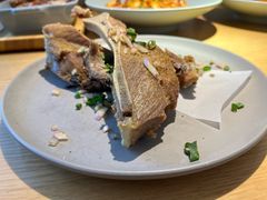 -蜜桃餐厅·伴山(绿宝广场店)