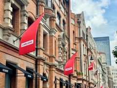 -上海龙之梦万丽酒店