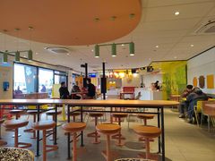 -麦当劳(南汇车市店)