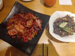 -隔壁老王·家常云南菜(花巷店)