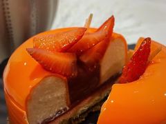 -潮一不贰·法式甜品·生日蛋糕·西式简餐(外滩店)