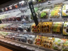 -盒马鲜生(丁香国际店)
