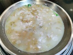 -老来福·非遗酸汤兔(凯旋路店)