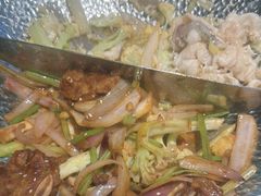 -小鱼小牛·鱼牛干锅·脆鱼火锅(世欧广场店)