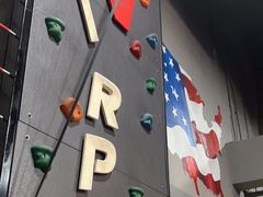 -嗨马乐动室内潮玩运动·团建·轰趴·桌游(南丰汇店)