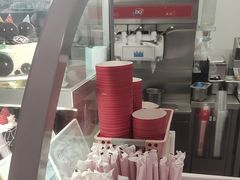 -DQ·蛋糕·冰淇淋(五棵松万达店)