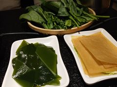 腐皮-漫烤鱼&徐州烧烤夜宵(万达店)