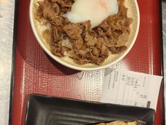 温泉蛋牛丼-食其家·牛丼咖喱(蚂蚁金服店)